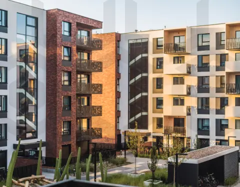 Modern new block of flats around a courtyard